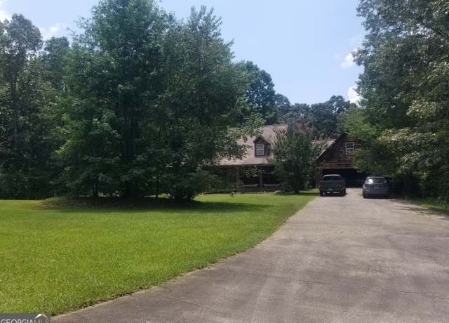 Property at 324 Bethany St, Tallapoosa, GA 30176, 4 beds, 3.5 baths