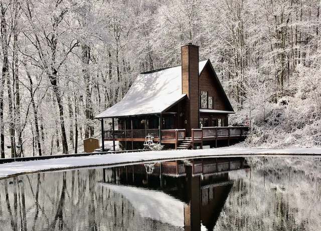 Property at 71 Peek & Peak Ln, Scaly Mtn, NC 28775, 3 beds, 3 baths