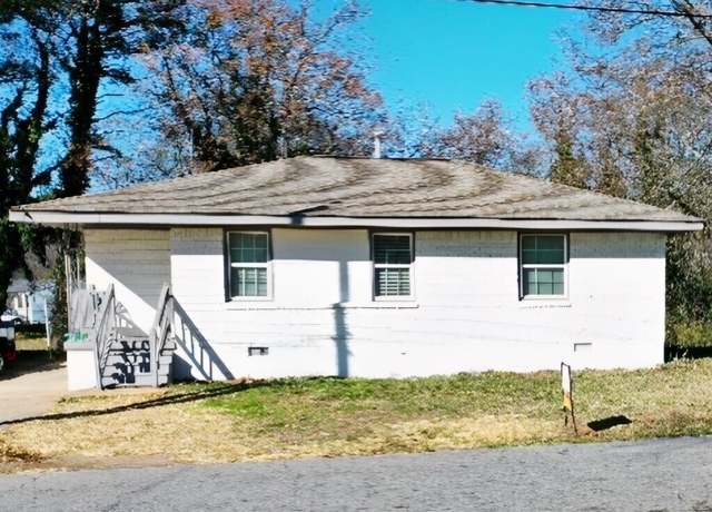 Property at 372 Second St, Forest Park, GA 30297, 3 beds, 1 bath