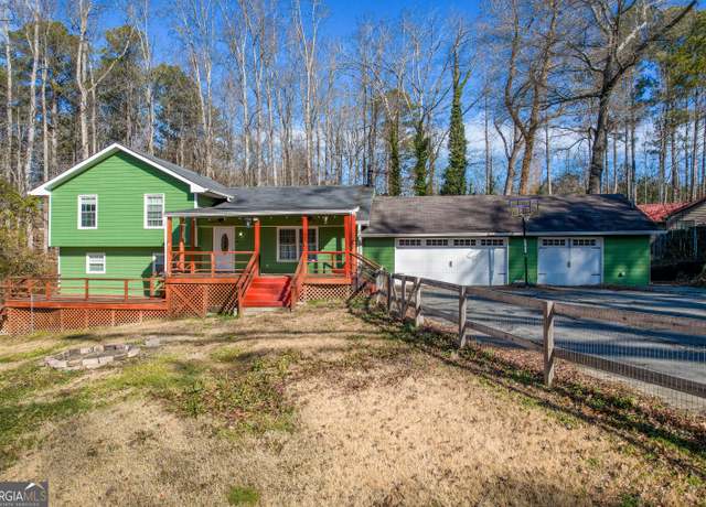 Property at 5912 Jacobs Rd, Acworth, GA 30102, 4 beds, 3 baths