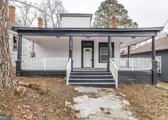 Property at 2079 E Napier Ave, Macon, GA 31204, 4 beds, 2 baths