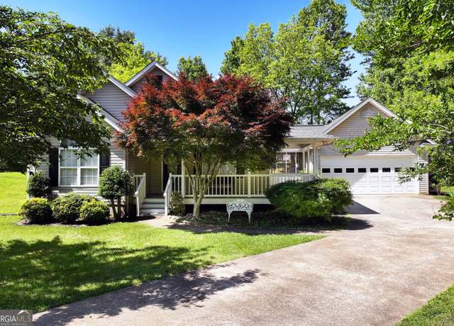 Property at 145 Charles Dr, Cleveland, GA 30528, 3 beds, 2 baths