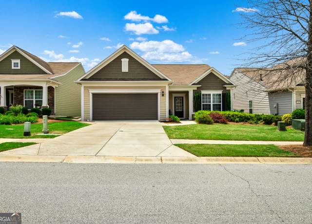 Property at 733 Firefly Ct, Griffin, GA 30223, 3 beds, 2 baths