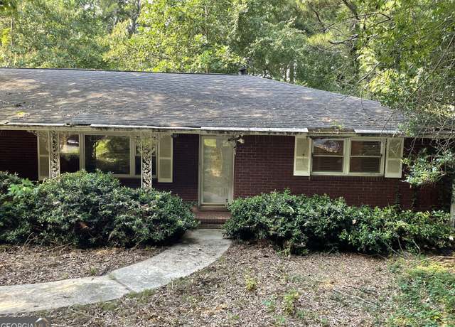 Property at 2649 Headland Dr, East Point, GA 30344, 3 beds, 3 baths