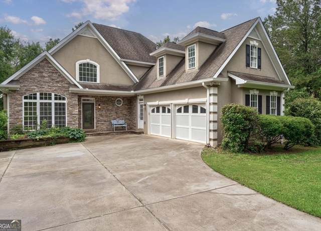 Property at 5620 Barnett Shoals Rd, Athens, GA 30605, 5 beds, 4.5 baths