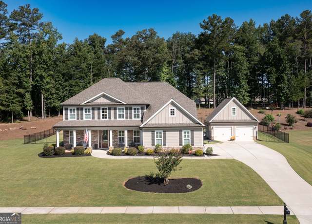 Property at 227 Blue Point Pkwy, Fayetteville, GA 30215, 5 beds, 4 baths