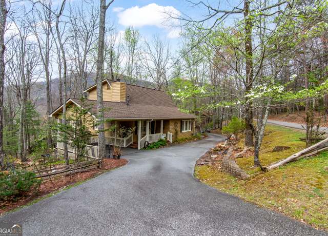 Property at 705 Laurel Ridge Dr, Ellijay, GA 30536, 2 beds, 2.5 baths