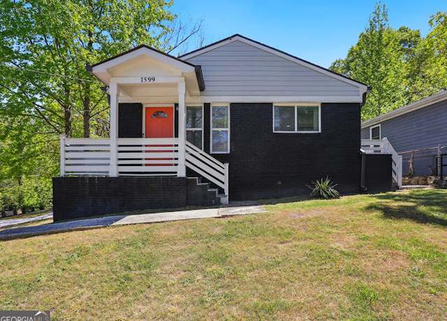 Property at 1599 Ezra Church Dr NW, Atlanta, GA 30314, 3 beds, 2 baths