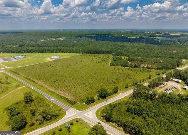 Property at 697 Benjamin H Hill Dr Unit N/A, Fitzgerald, GA 31750