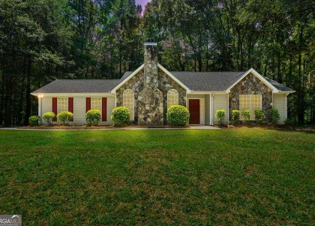 Property at 20 Four Oaks, Newnan, GA 30263, 3 beds, 2 baths