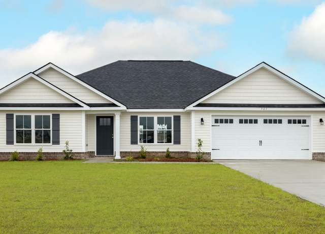 Property at 307 Parkersburg Ln #48, Statesboro, GA 30458, 4 beds, 2 baths