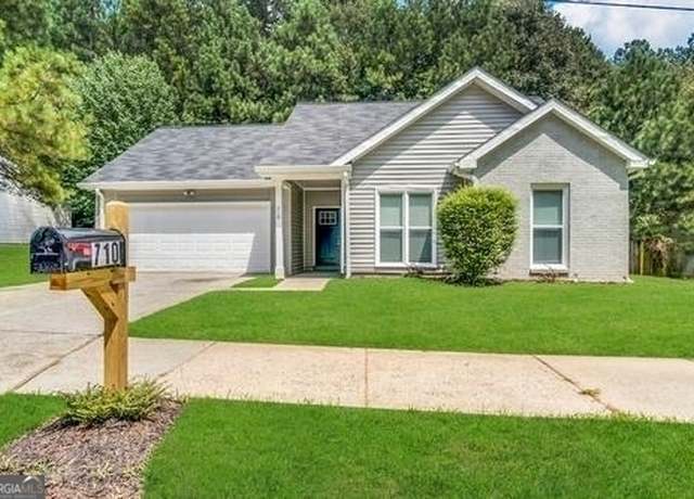 Property at 710 Thomasville Blvd SE, Atlanta, GA 30315, 3 beds, 2 baths