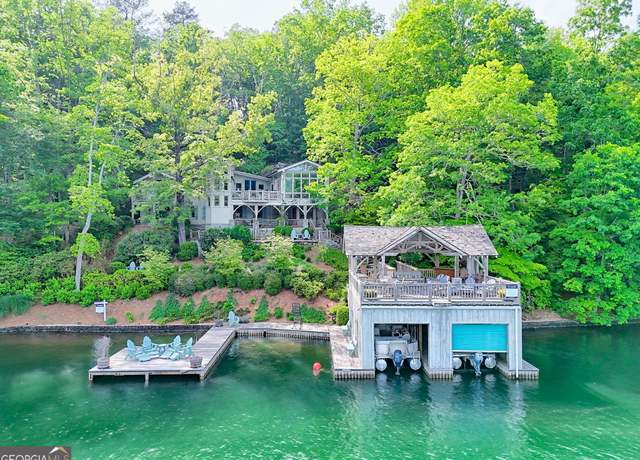 Property at 165 Pepe Rd, Clayton, GA 30525, 4 beds, 4.5 baths