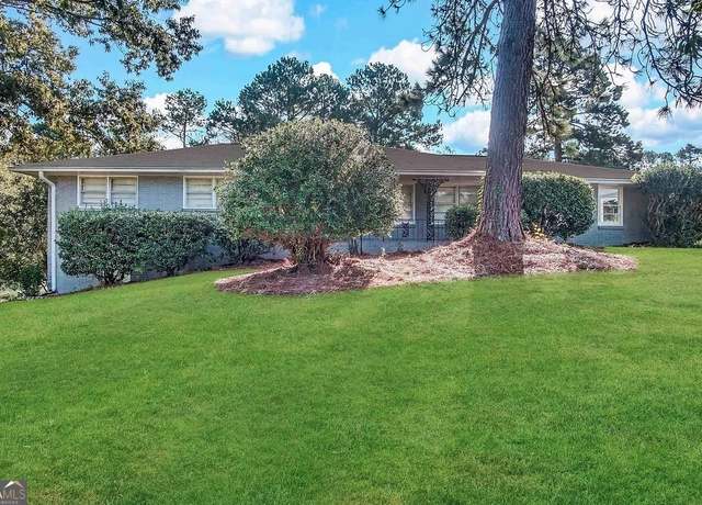 Property at 3820 Union Rd SW, College Park, GA 30349, 4 beds, 3 baths