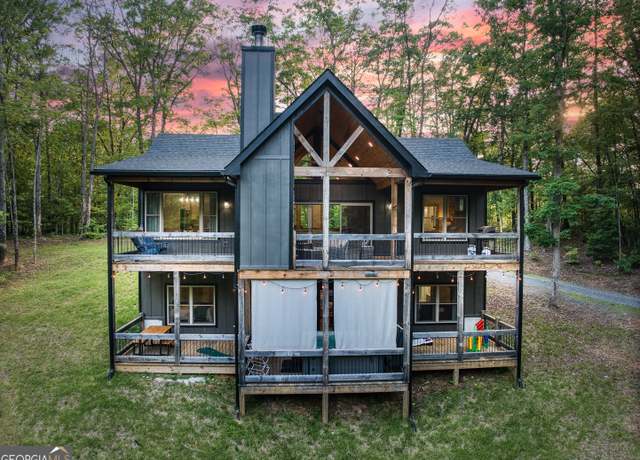 Property at 284 Lees Ride, Mccaysville, GA 30555, 4 beds, 3.5 baths