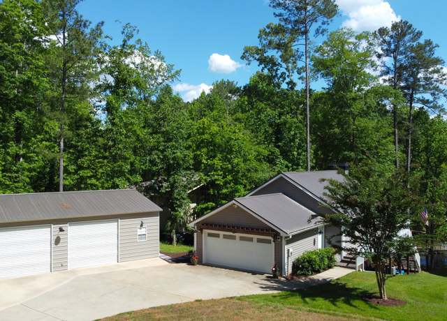 Property at 653 Cardinal Dr, Monticello, GA 31064, 4 beds, 2 baths