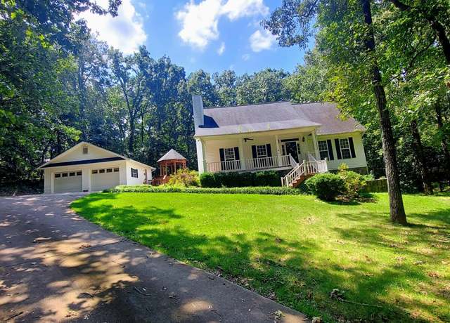 Property at 133 Virginia Cir, Cedartown, GA 30125, 3 beds, 3 baths
