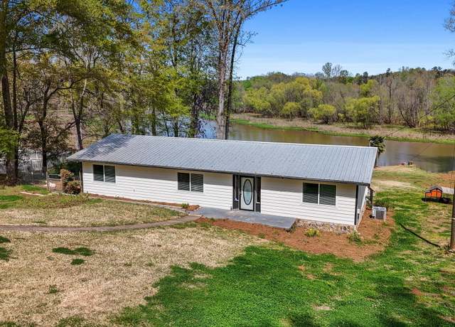 Property at 532 Henry Higgins Rd, Jackson, GA 30233, 4 beds, 2 baths