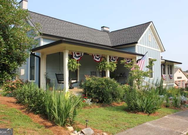 Property at 5880 Mulberry St, Austell, GA 30168, 3 beds, 1.5 baths