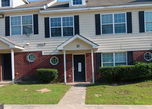 Property at 1017 Wheel House Ln Unit D, Monroe, GA 30655, 3 beds, 2.5 baths