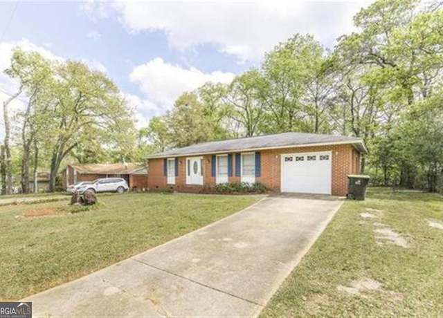 Property at 104 Oakdale Dr, Warner Robins, GA 31088, 3 beds, 2.5 baths