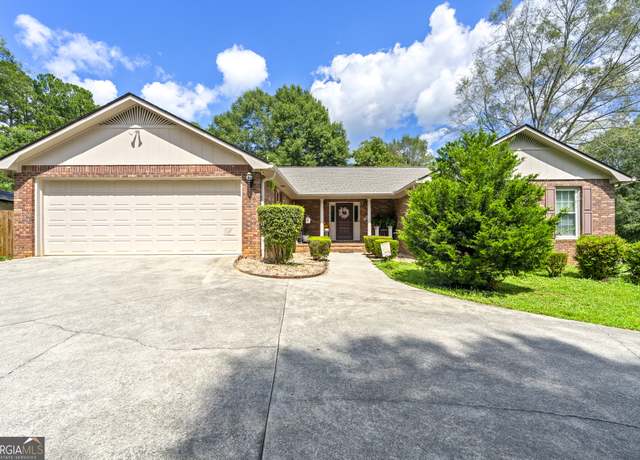 Property at 1591 Wax Rd, Silver Creek, GA 30173, 3 beds, 2.5 baths