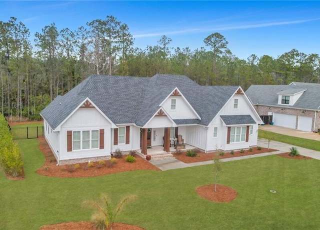 Property at 304 Belmont Cir, Brunswick, GA 31525, 4 beds, 3.5 baths