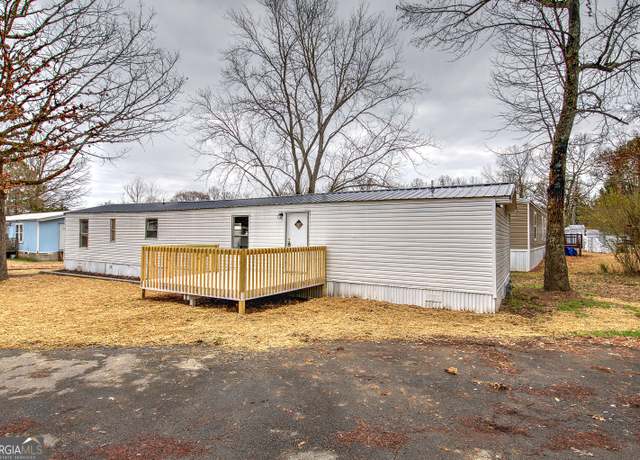 Property at 202 W Little Indian Trl, Rome, GA 30165, 3 beds, 2 baths
