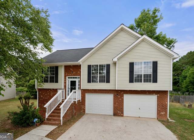 Property at 8103 Rhodes Way, Riverdale, GA 30274, 4 beds, 3 baths