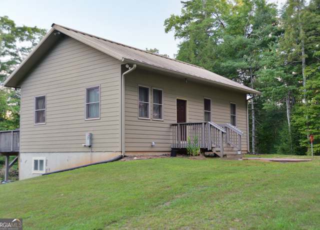 Property at 865 Camp Creek Rd, Murphy, NC 28906, 1 bed, 2 baths