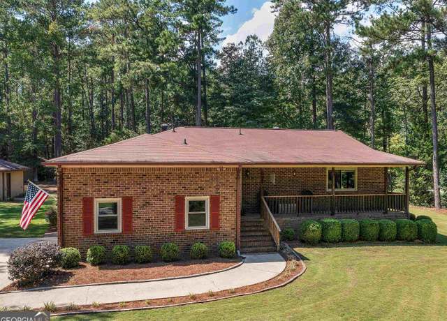Property at 435 Rabbit Run, Mcdonough, GA 30252, 4 beds, 2.5 baths