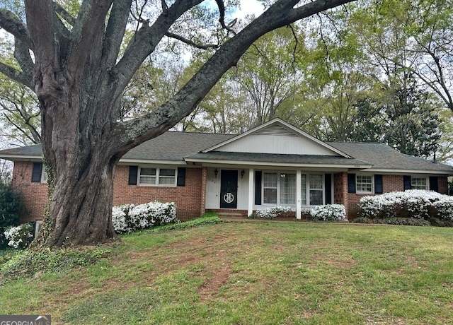 Property at 204 Sheraton Dr, Griffin, GA 30224, 4 beds, 3 baths