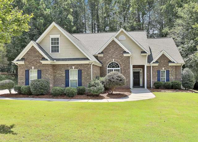 Property at 181 Brittany Ln, Senoia, GA 30276, 5 beds, 3 baths