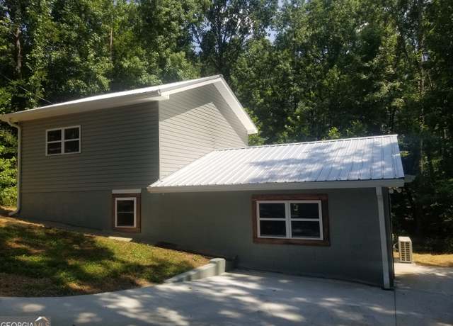 Property at 194 Faye St, Tallapoosa, GA 30176, 3 beds, 2 baths
