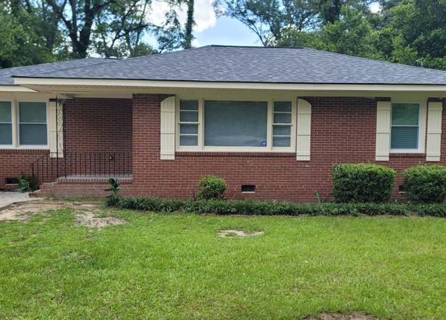 Property at 4217 Fairfax Dr, Macon, GA 31206, 3 beds, 2 baths