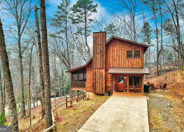 Property at 228 Centergate Dr, Ellijay, GA 30540, 2 beds, 2 baths