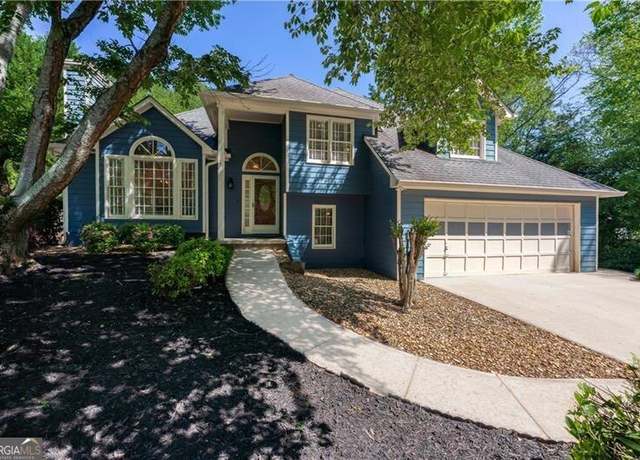 Property at 4915 Bayberry Dr, Cumming, GA 30040, 4 beds, 3 baths