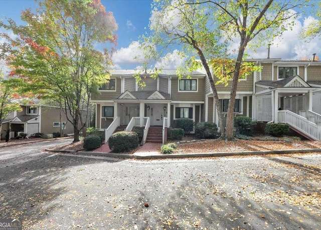 Property at 6 Alston Pl NE, Atlanta, GA 30324, 3 beds, 3.5 baths