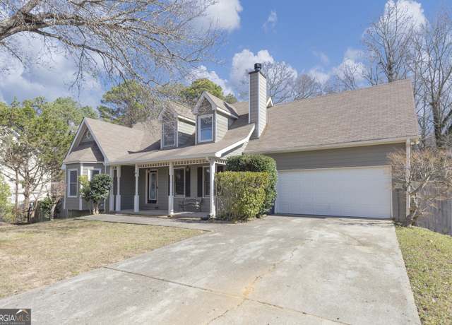 Property at 742 Wilkes Dr, Loganville, GA 30052, 4 beds, 2.5 baths