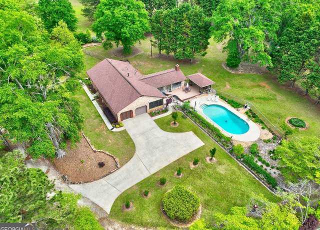 Property at 171 Wynn Dr, Hampton, GA 30228, 3 beds, 3 baths
