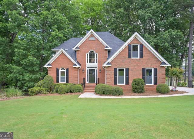 Property at 5028 Chapel Lake Cir, Douglasville, GA 30135, 4 beds, 2.5 baths