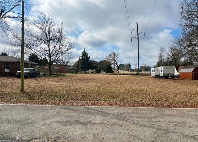 Property at 408 Moye Dr, Sandersville, GA 31082