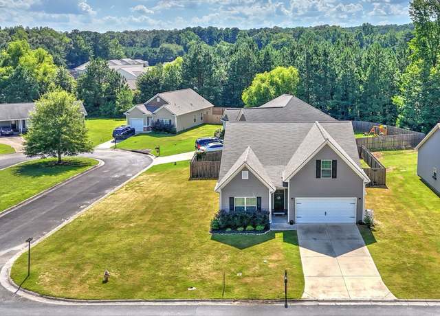 Property at 77 Willowrun Dr SW, Rome, GA 30165, 4 beds, 3 baths