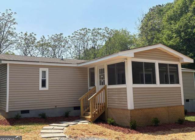 Property at 117 Lombardy Dr, Athens, GA 30601, 3 beds, 2 baths