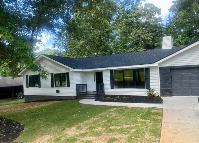 Property at 3511 Flint Ave, Ellenwood, GA 30294, 3 beds, 2 baths