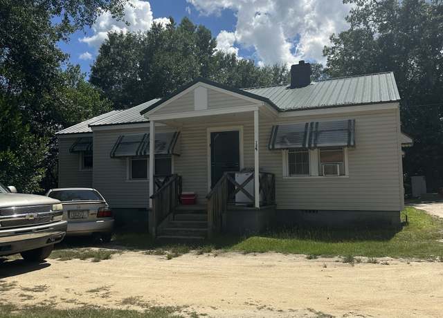 Property at 284 Dromedary St, Woodbury, GA 30293, 3 beds, 1 bath