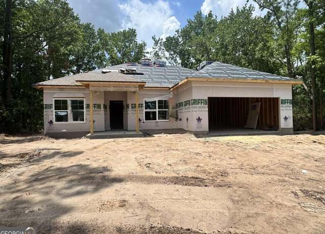 Property at 200 Washington St, St. Marys, GA 31558, 4 beds, 2 baths