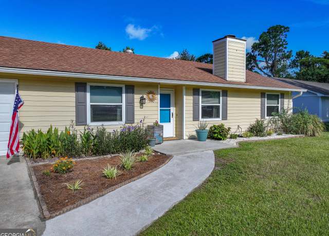Property at 605 Powder Horn Rd, Saint Marys, GA 31558, 3 beds, 2 baths