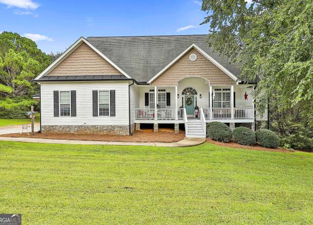 Property at 20 Ol Blues Pt, Newnan, GA 30263, 3 beds, 2 baths