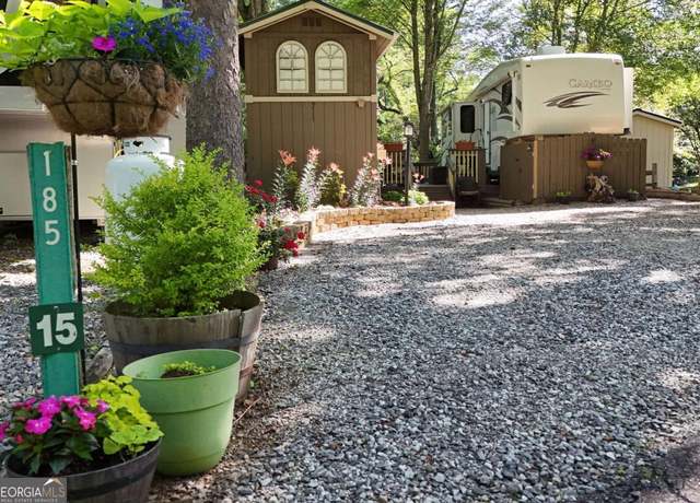 Property at 185 Choestoe Valley Cir, Blairsville, GA 30512, 1 bed, 1 bath